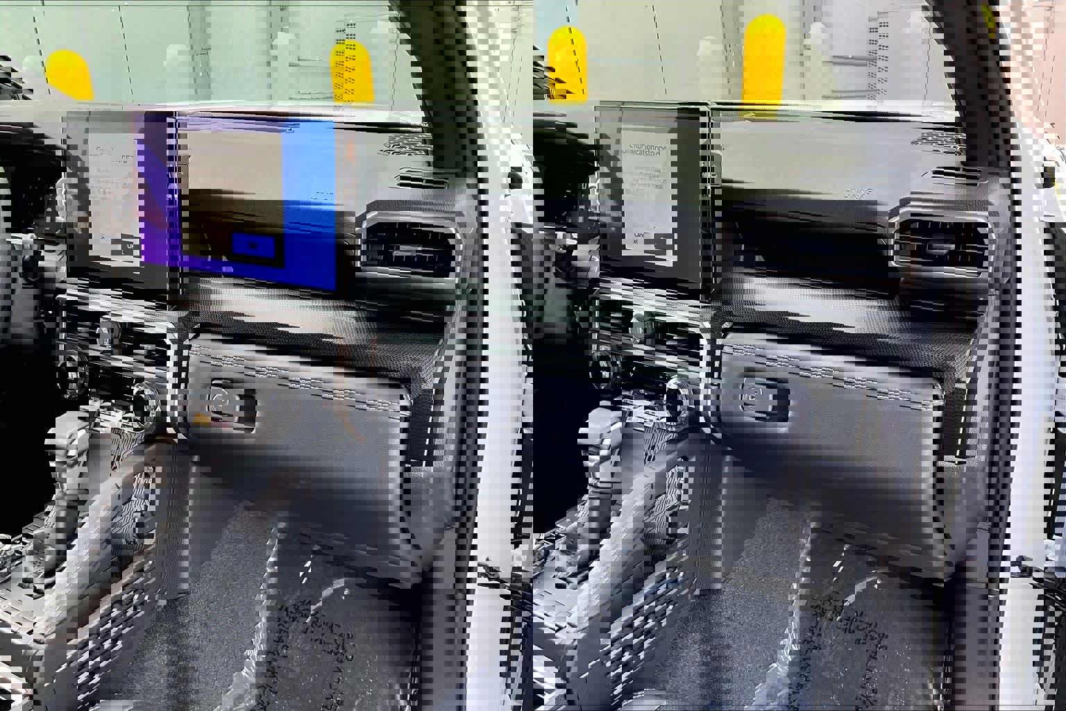 Used 2025 Toyota 4Runner Limited image 18