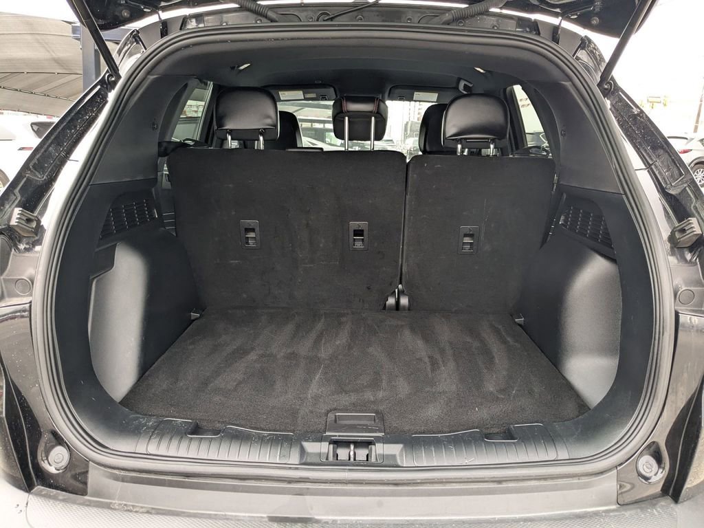 Used 2025 Ford Escape ST-Line image 27