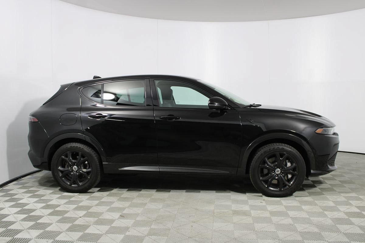 Used 2024 Dodge Hornet R/T Plus w/ R/T Blacktop Package AWD/4WD image 45