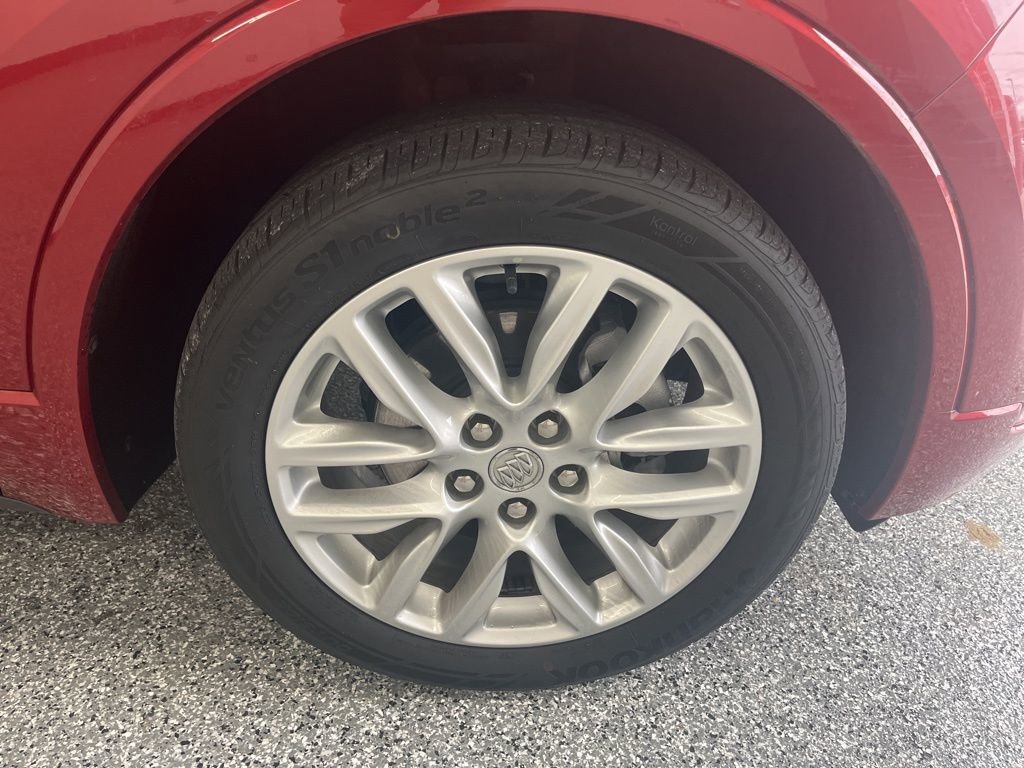 Used 2020 Buick Envision Premium AWD/4WD image 42