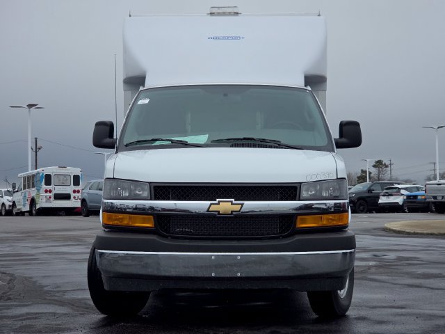 New 2026 Chevrolet Express 3500 w/ Power Convenience Package RWD image 16