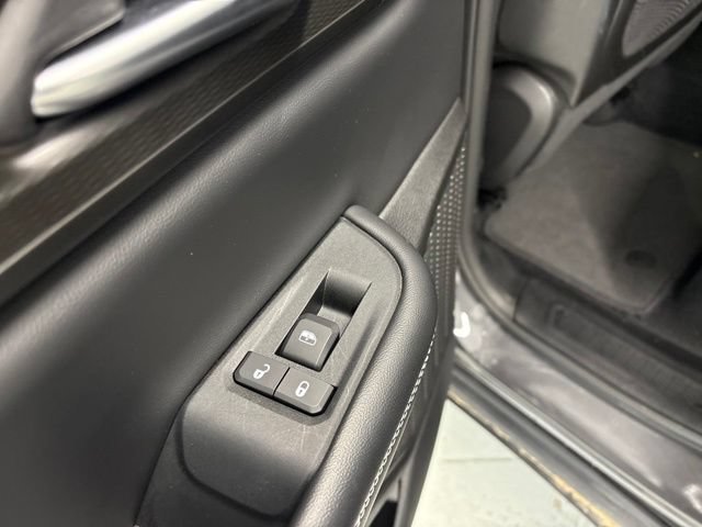 Used 2023 Jeep Grand Cherokee Altitude AWD/4WD image 23