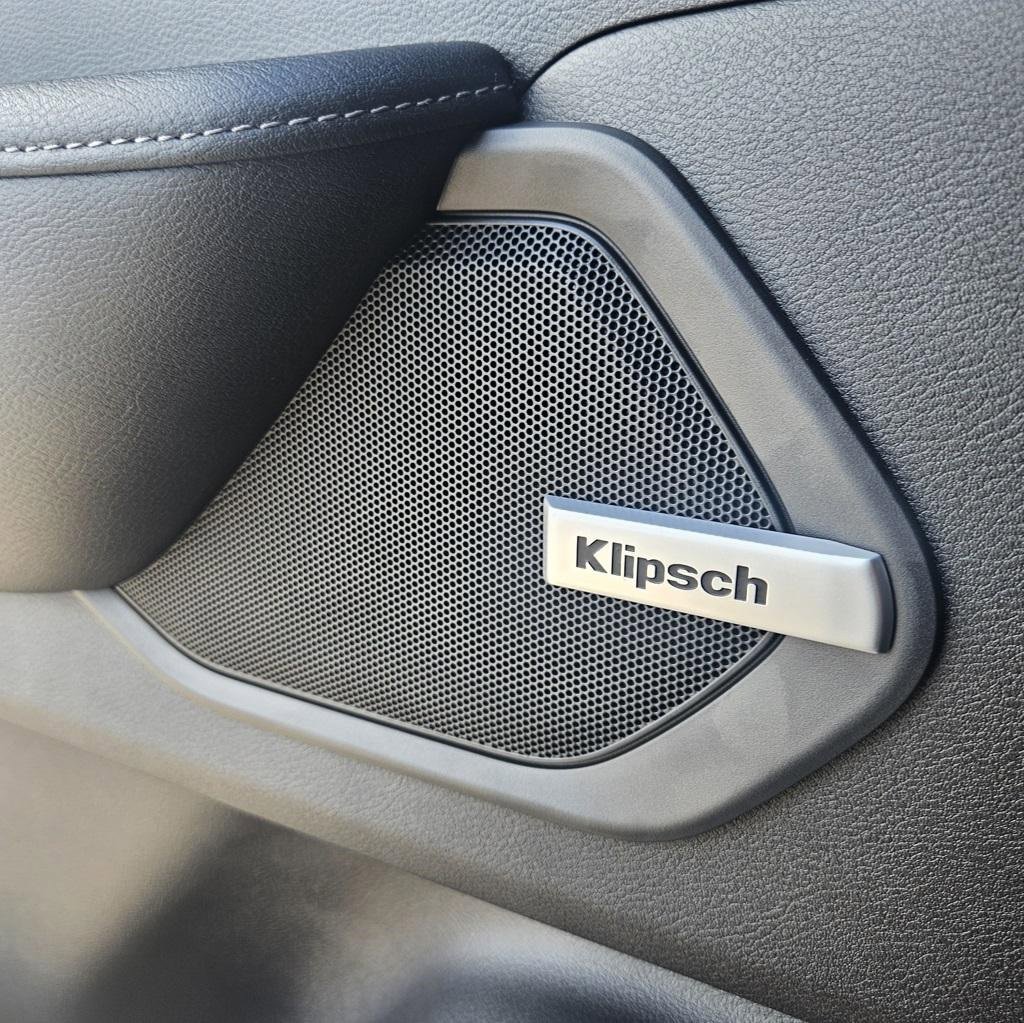 New 2026 Nissan Armada SL w/ Captain's Chari Seat Package image 18