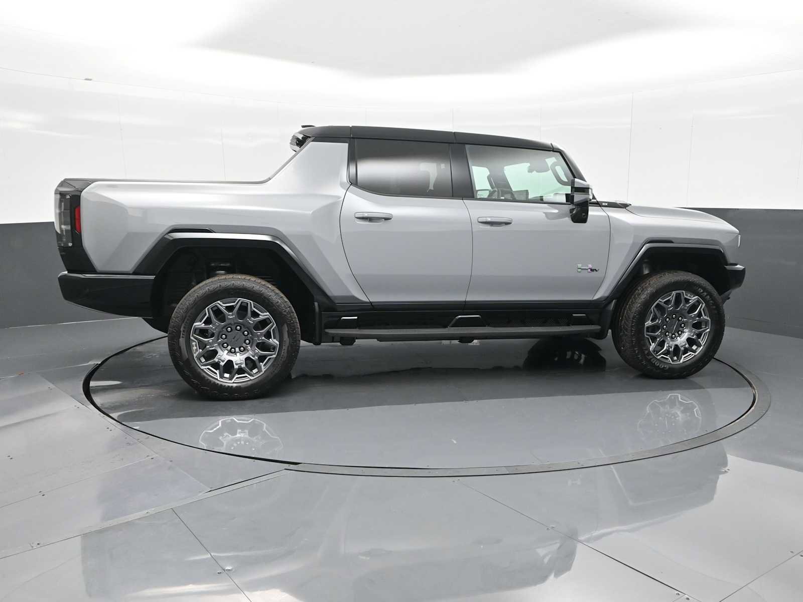 New 2025 GMC Hummer EV 3X AWD/4WD image 10