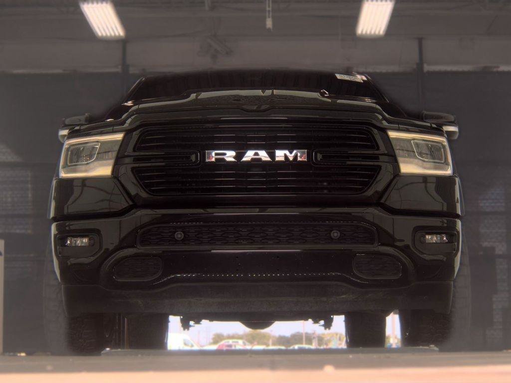 Used 2021 RAM 1500 Laramie AWD/4WD image 3