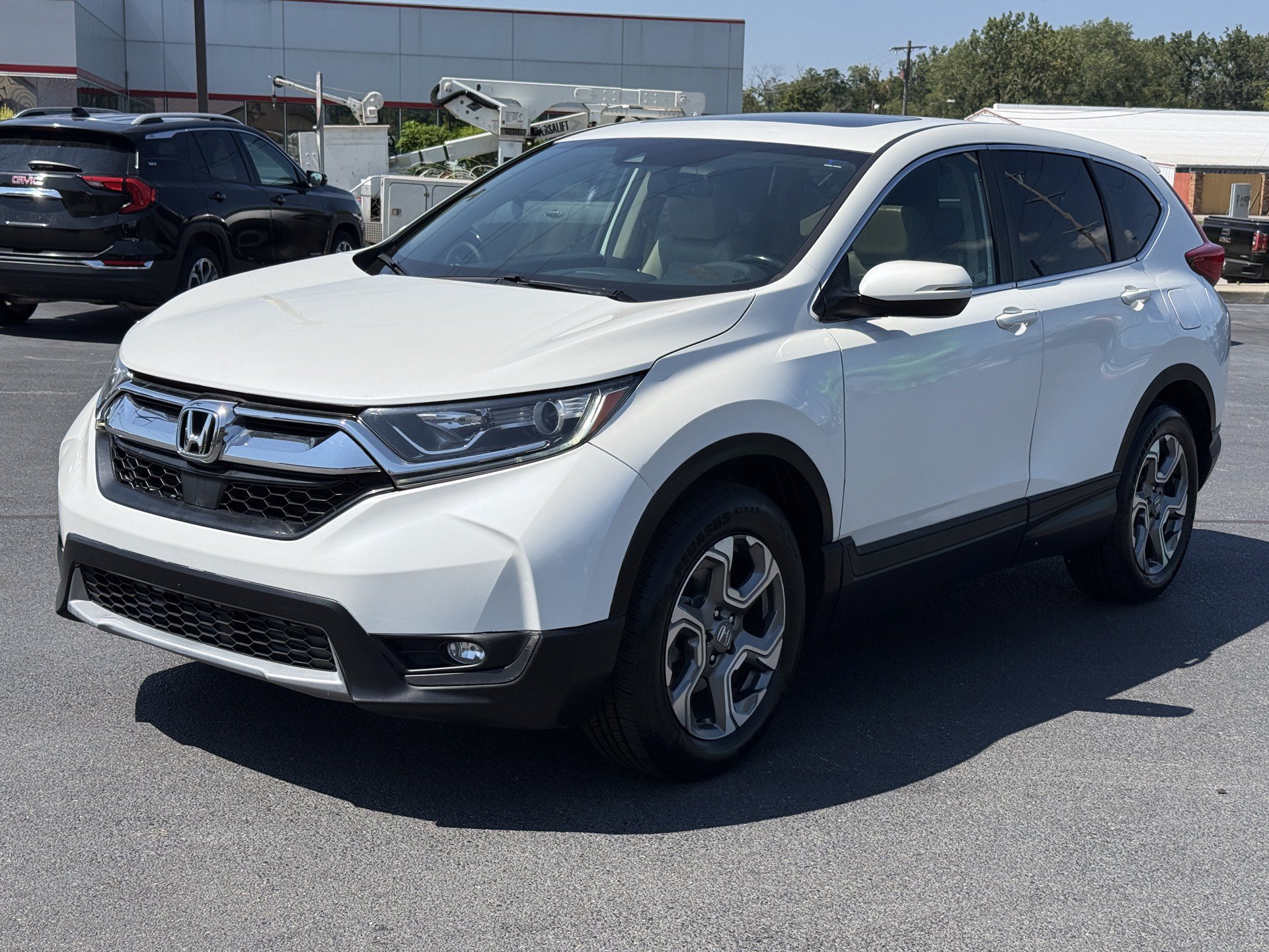 Used 2018 Honda CR-V EX-L image 3