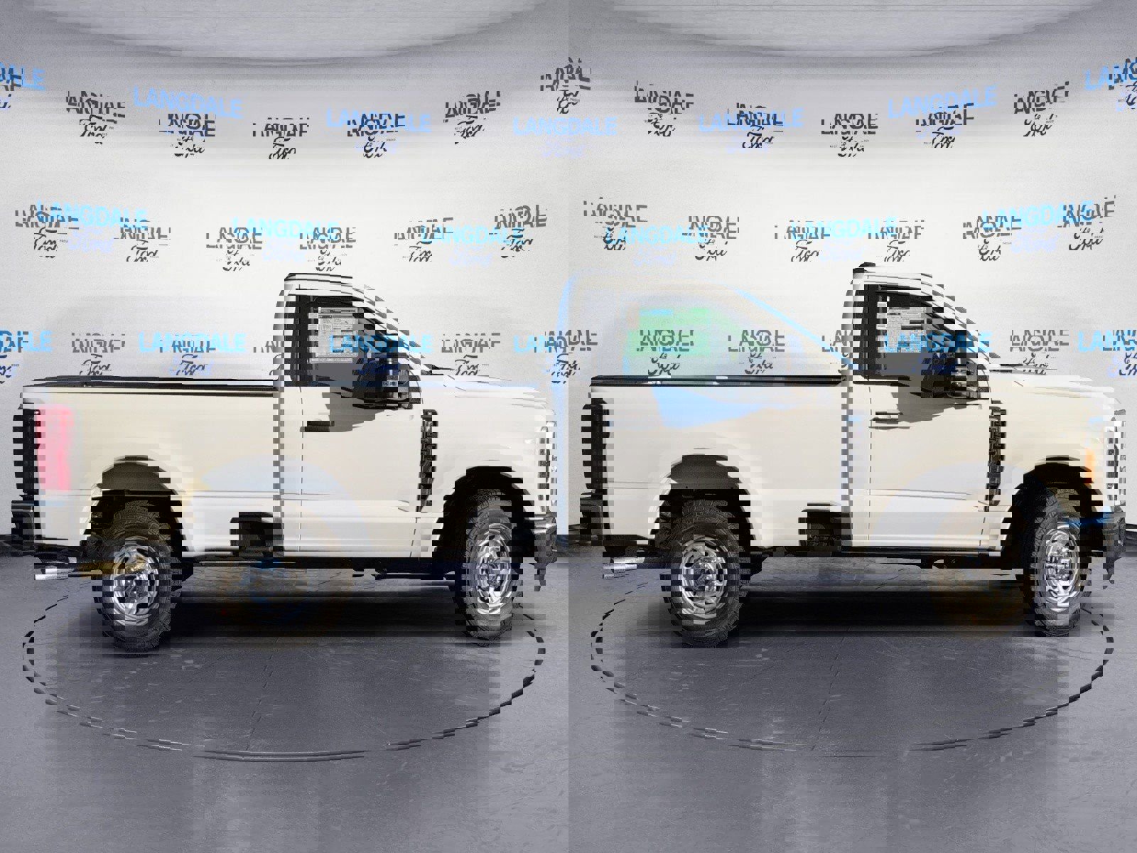 New 2026 Ford F250 XL w/ XL Chrome Package image 3