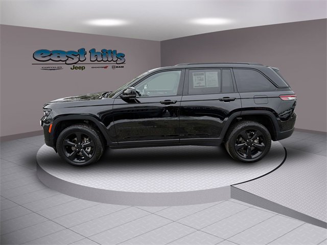 Certified 2022 Jeep Grand Cherokee Altitude image 5