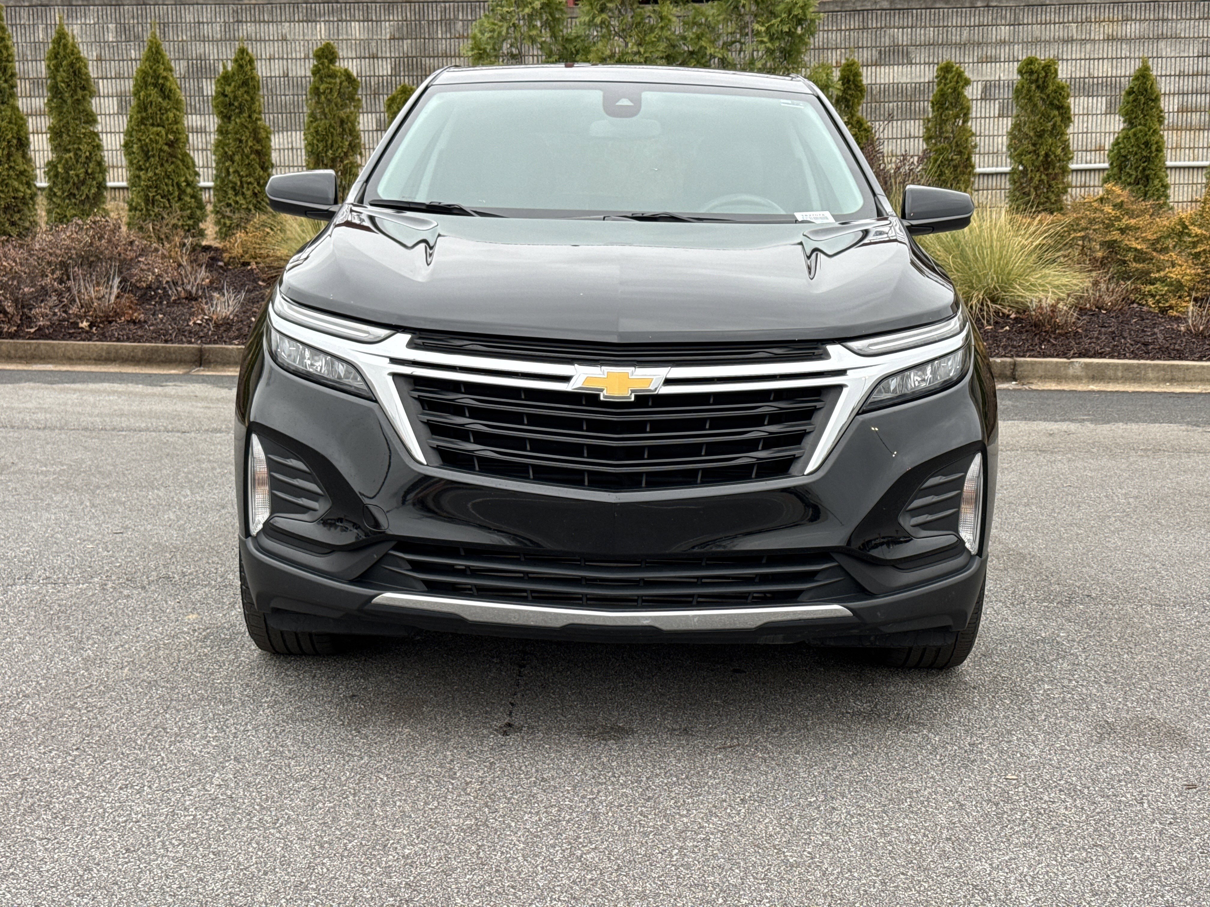 Used 2022 Chevrolet Equinox LT image 3