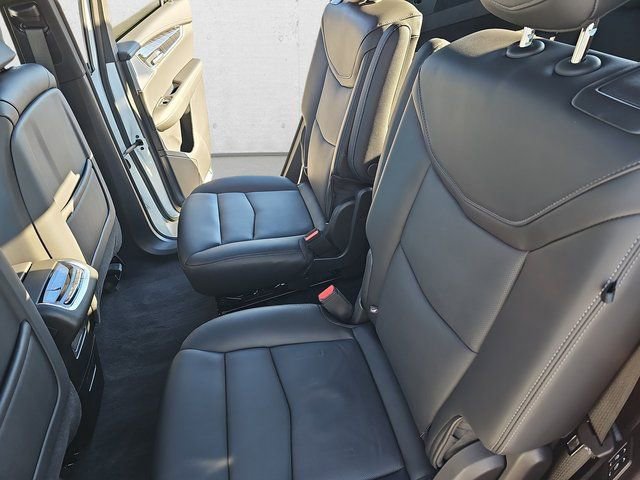 Used 2025 Cadillac XT6 Premium Luxury w/ LPO, Floor Liner Package image 16