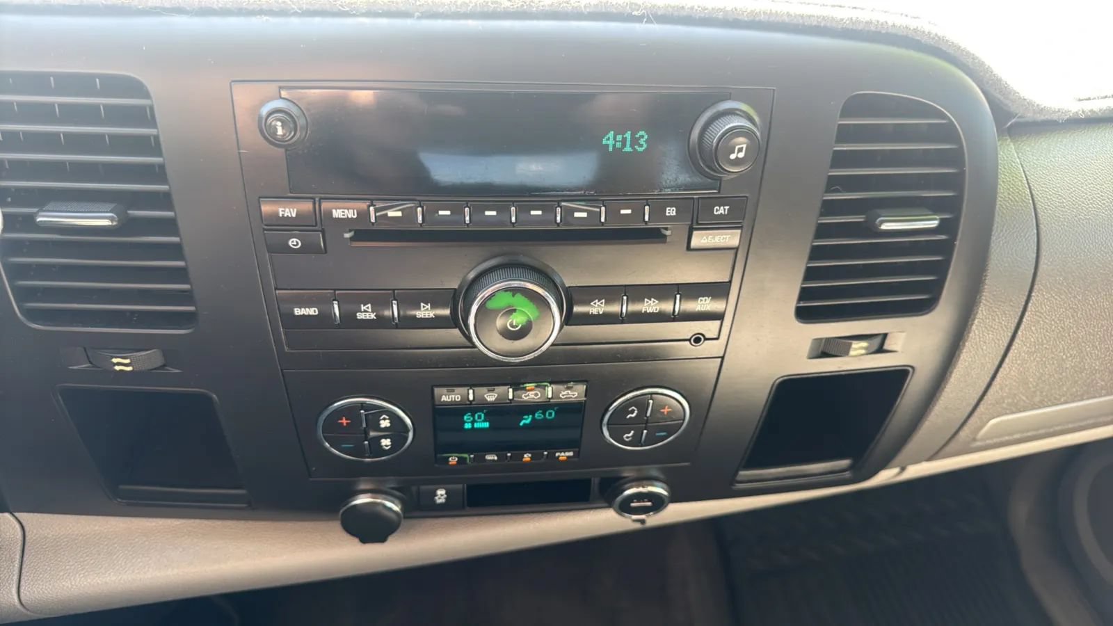 Used 2013 Chevrolet Silverado 1500 LT w/ All-Star Edition RWD image 13