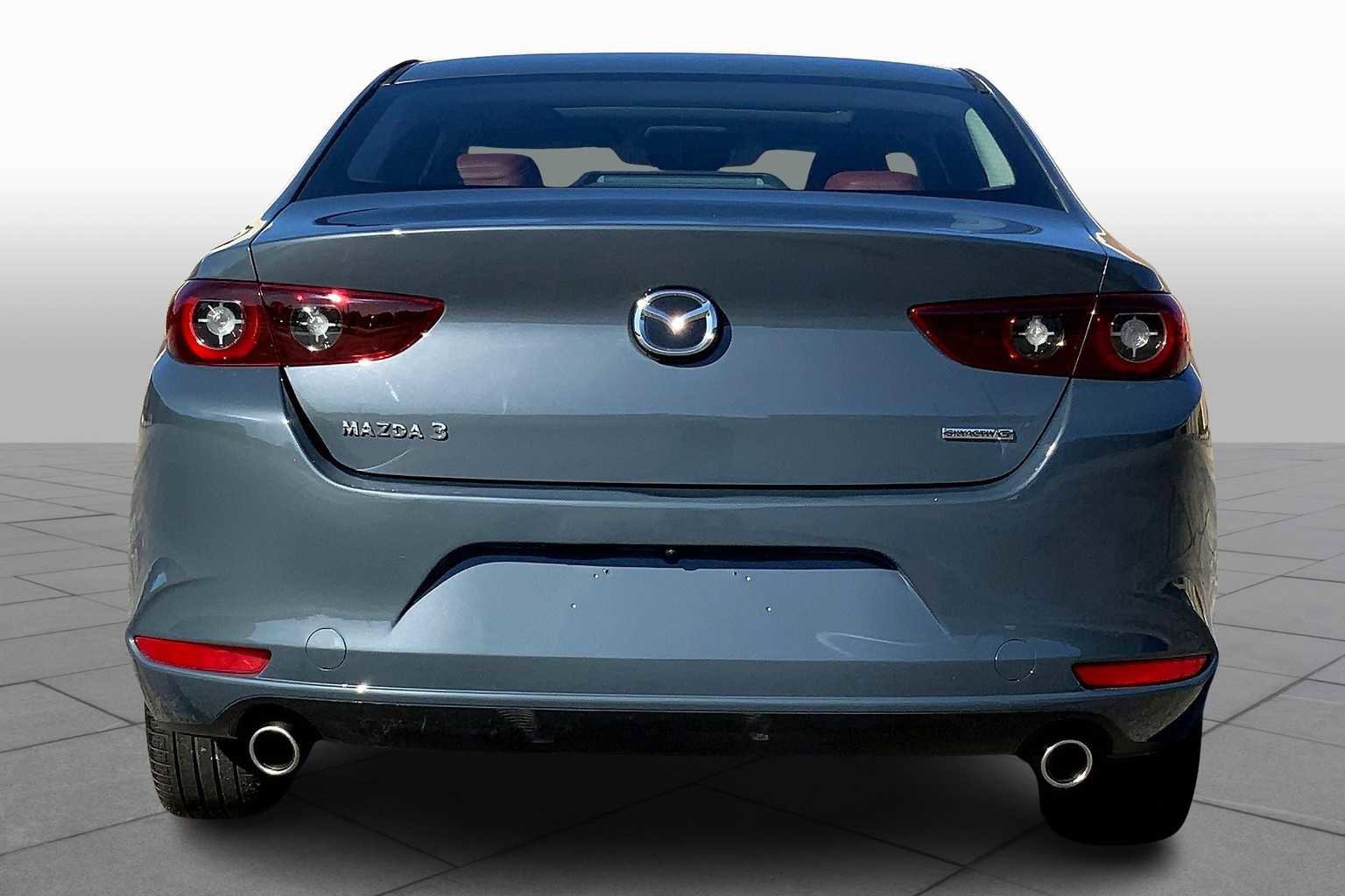 Used 2023 MAZDA MAZDA3 s image 4