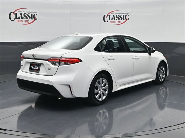 Used 2024 Toyota Corolla LE image 7