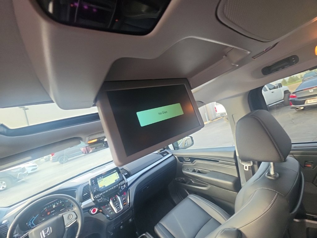 Certified 2024 Honda Odyssey Touring image 28