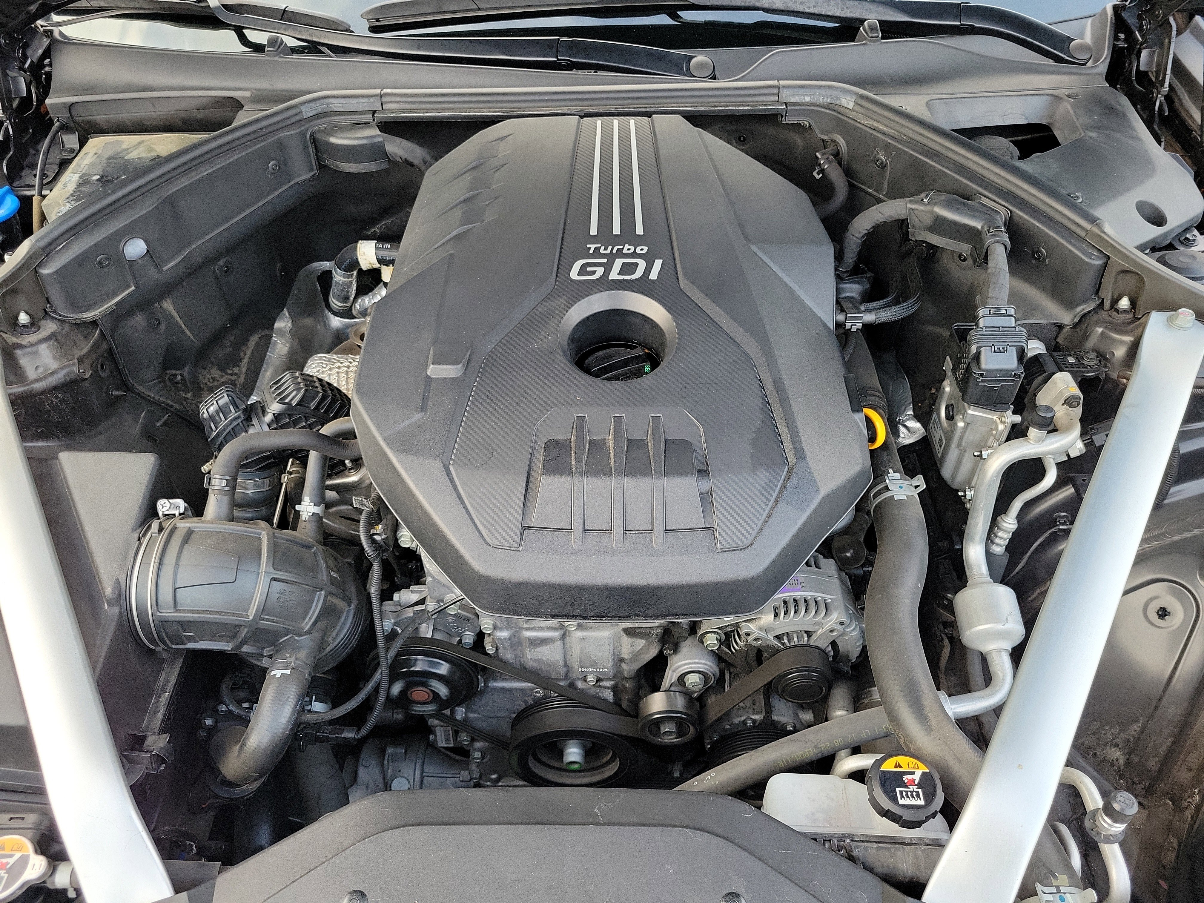 Certified 2023 Genesis G70 2.0T image 27