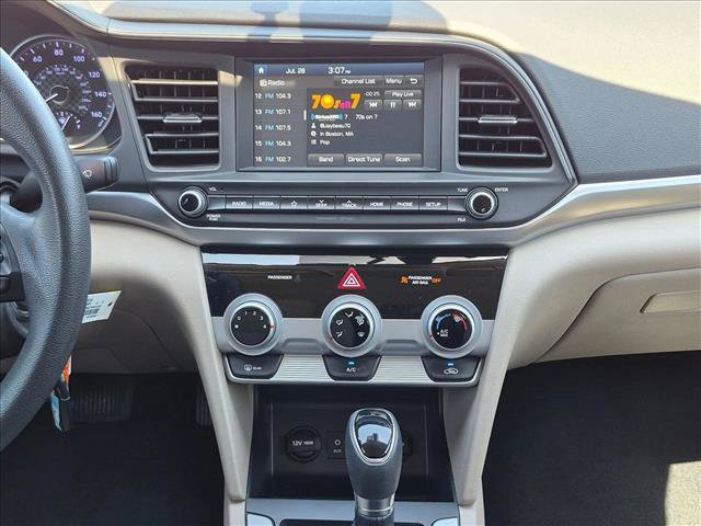 Used 2019 Hyundai Elantra SEL FWD image 14