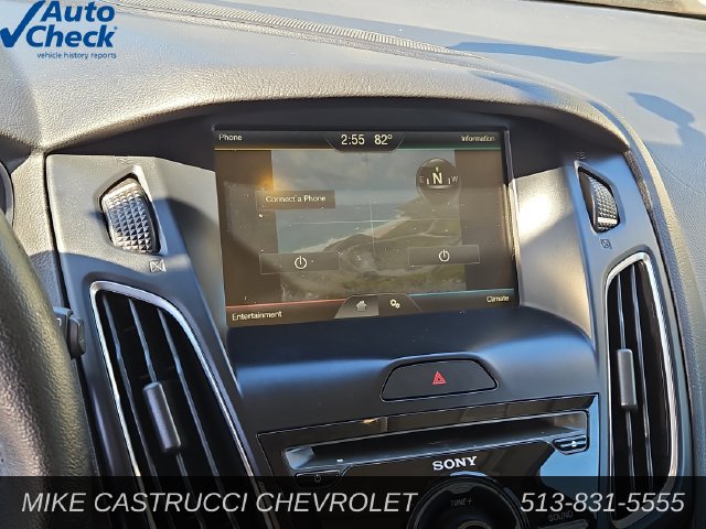 Used 2015 Ford Focus Titanium w/ Titanium Cold Weather Package FWD image 16