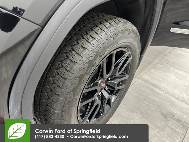 Used 2023 GMC Sierra 1500 Elevation image 37