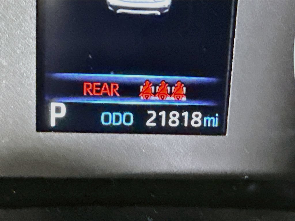 Certified 2023 Toyota Corolla Cross AWD Hybrid image 5
