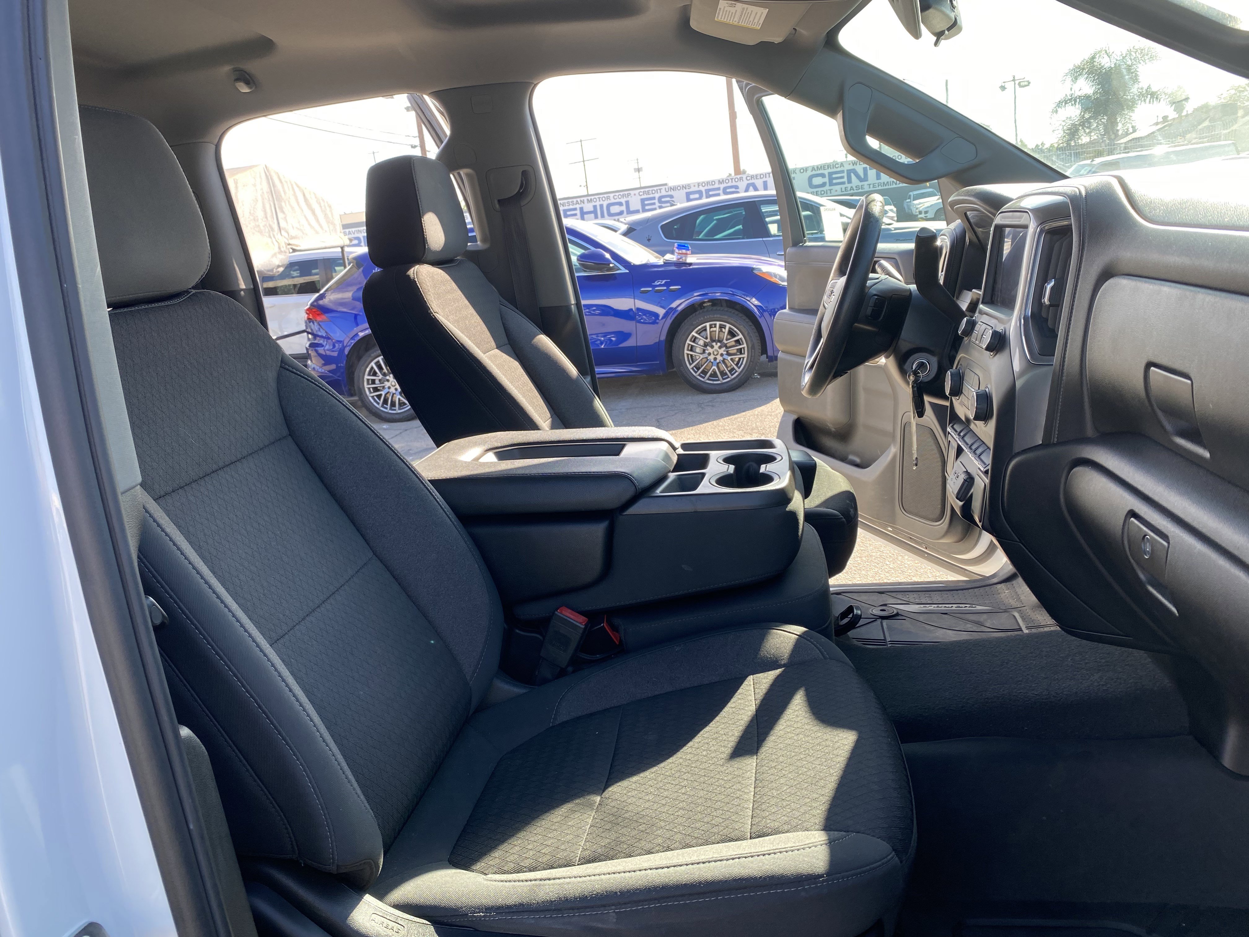 Used 2020 Chevrolet Silverado 1500 LT w/ LT Value Package image 22