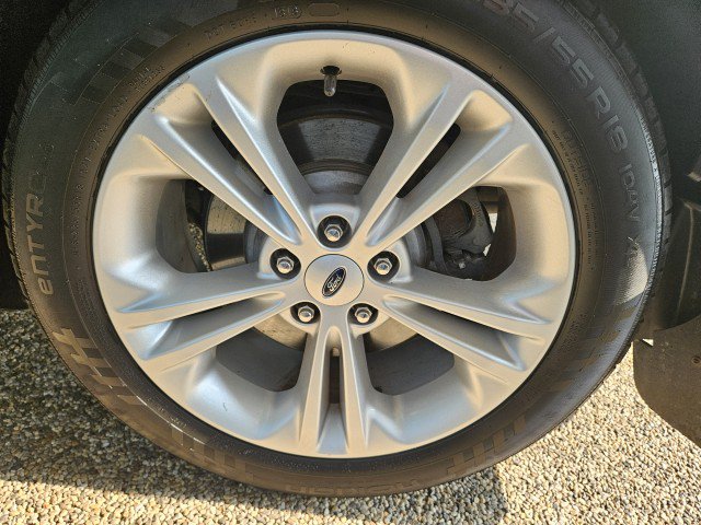 Used 2014 Ford Taurus SEL w/ Equipment Group 201A FWD image 32