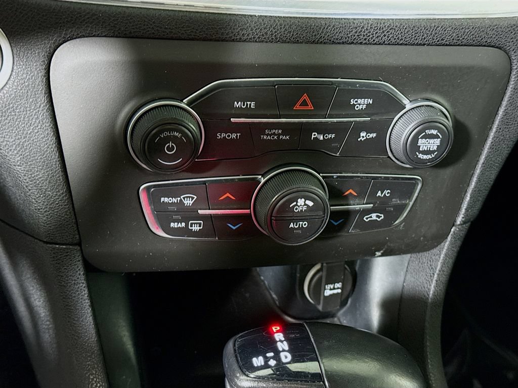 Used 2021 Dodge Charger R/T w/ Blacktop Package RWD image 8