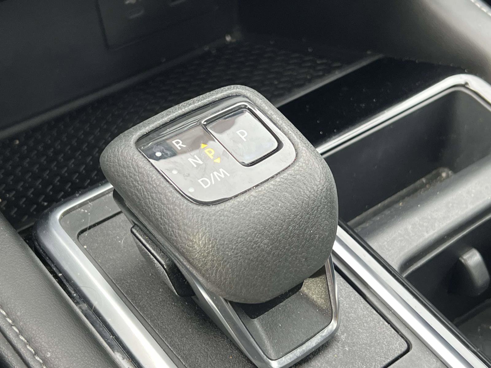 Used 2022 Nissan Pathfinder SV w/ SV Premium Package image 34