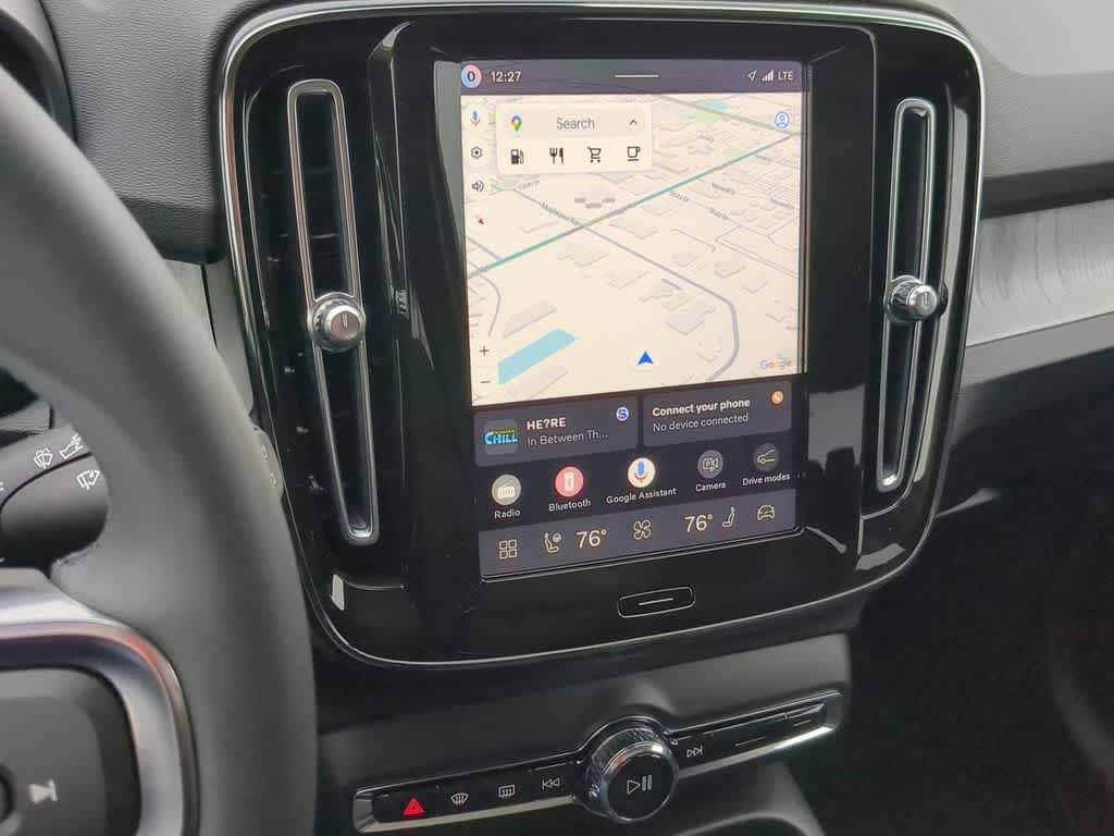 New 2026 Volvo XC40 B5 Core w/ Protection Package Premier AWD/4WD image 25