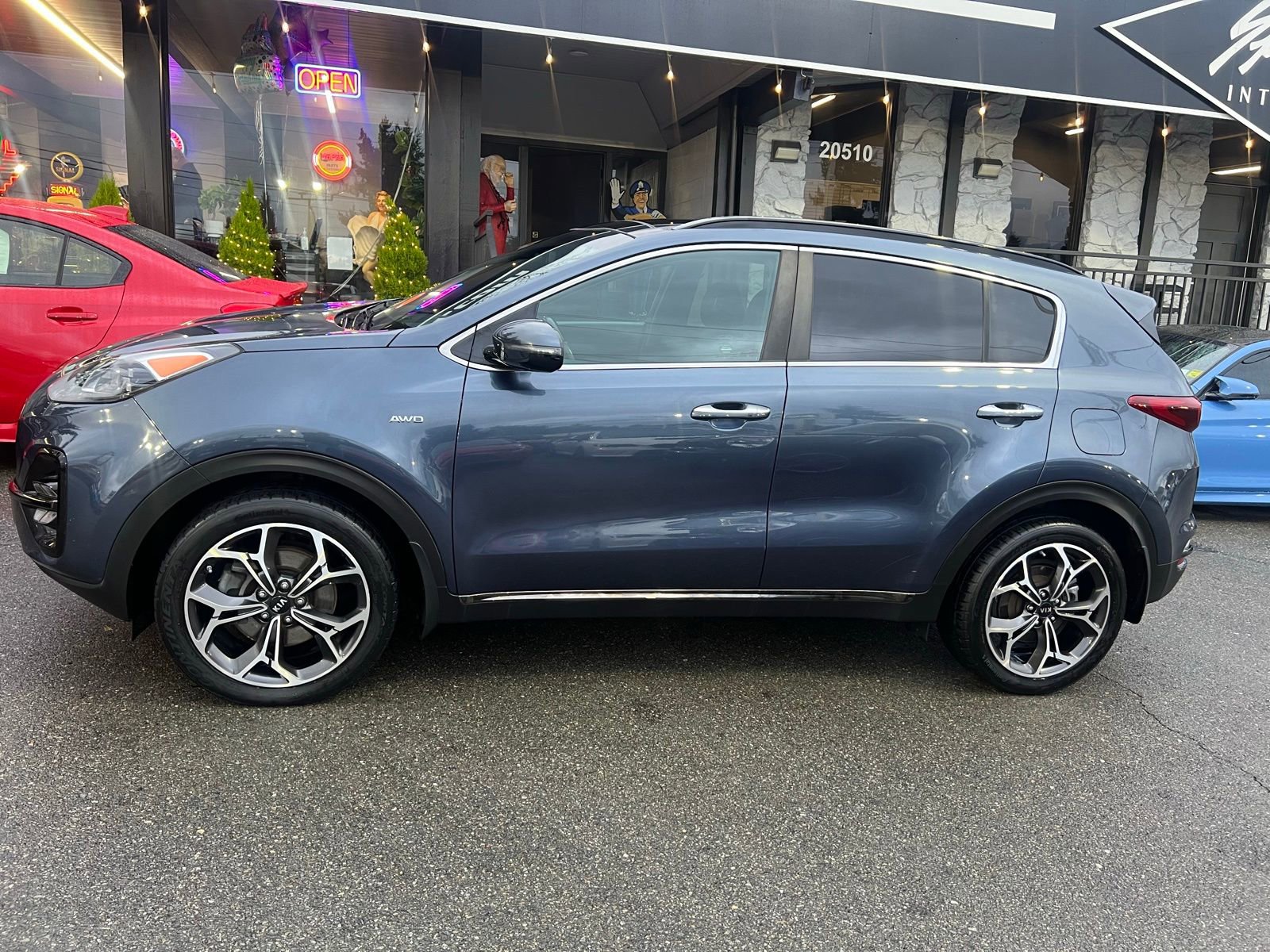 Used 2020 Kia Sportage SX image 2
