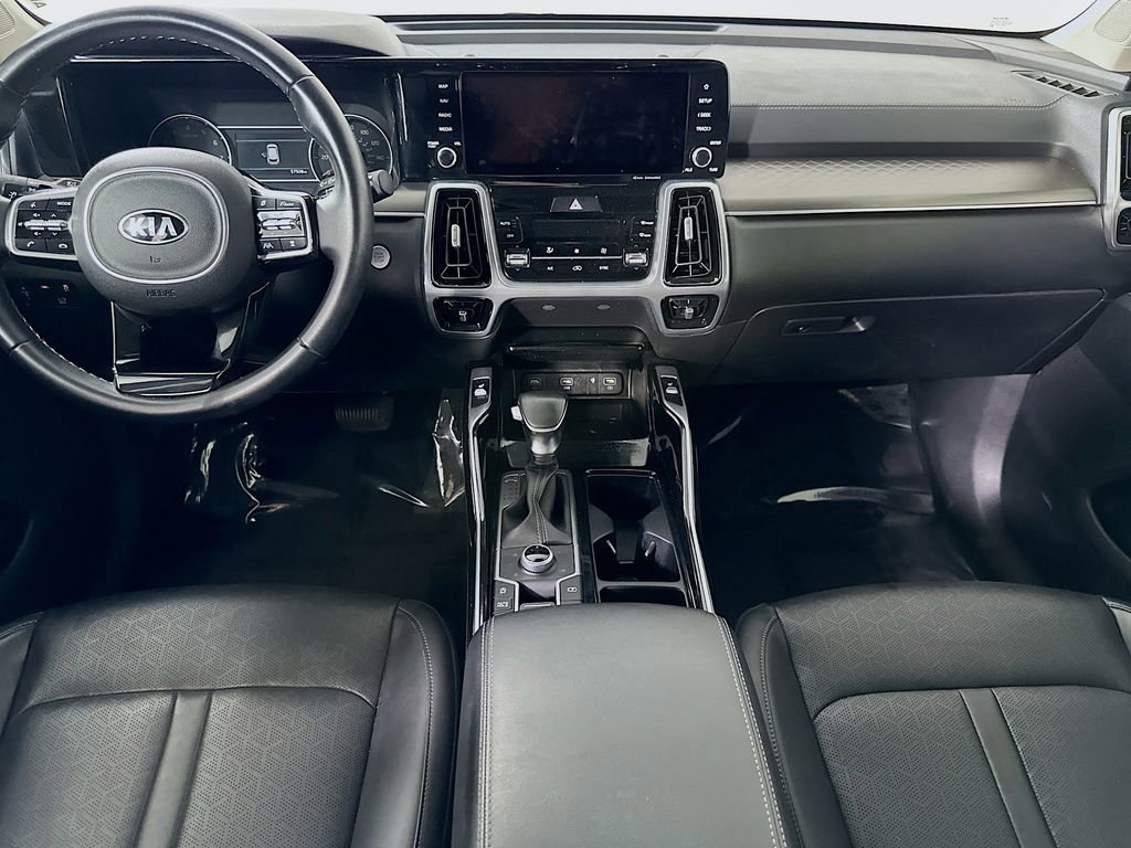 Used 2021 Kia Sorento SX image 16