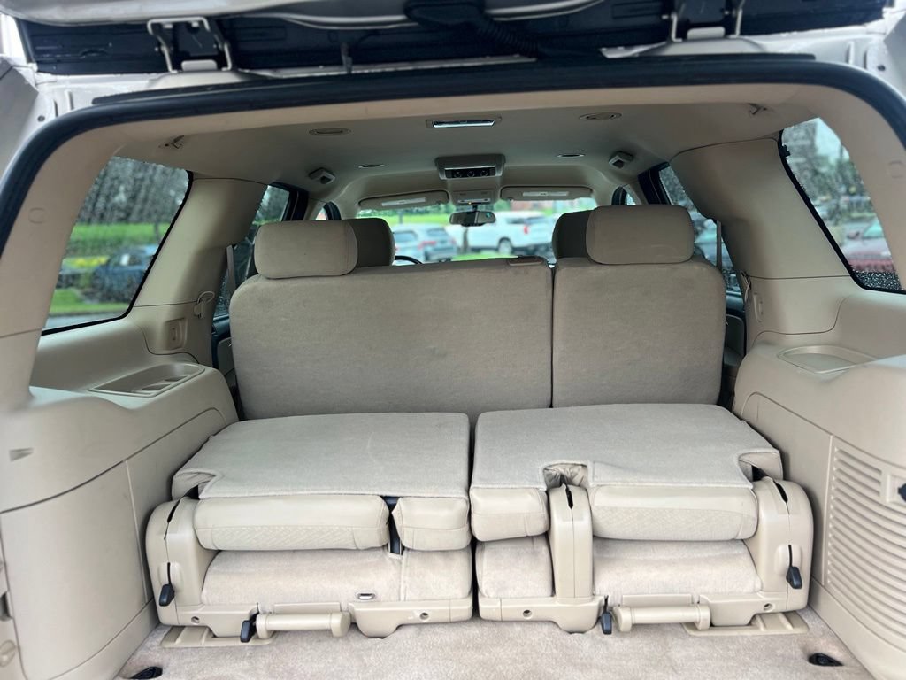 Used 2007 Chevrolet Tahoe LS RWD image 18