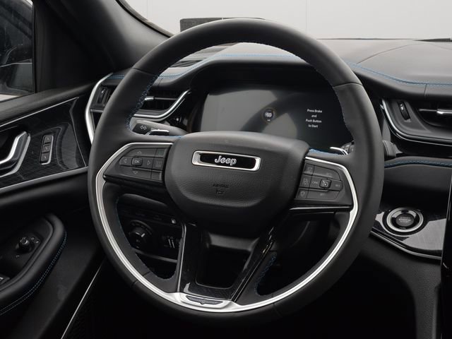 Used 2022 Jeep Grand Cherokee Trailhawk image 18