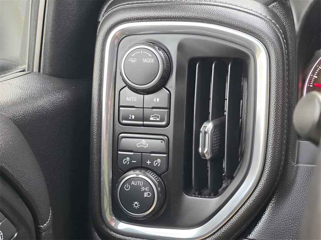 Used 2020 Chevrolet Silverado 1500 LT w/ All-Star Edition image 22