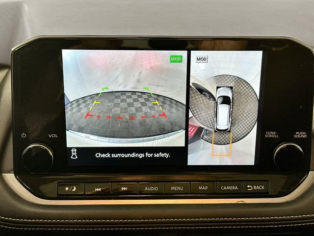 Used 2023 Nissan Rogue SL w/ SL Premium Package image 14
