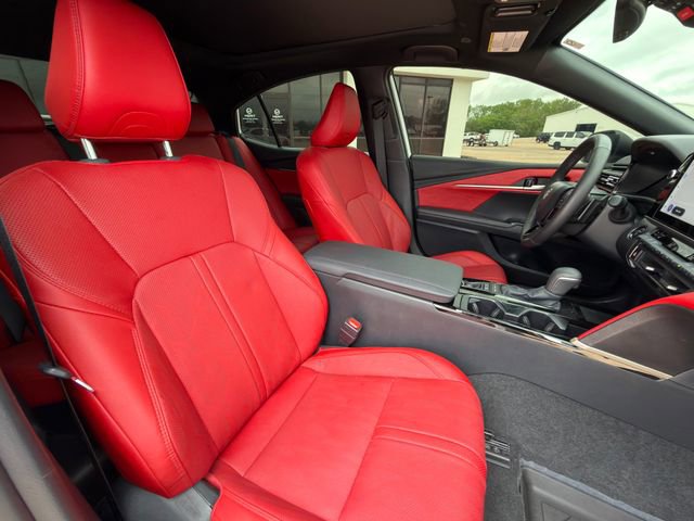 Used 2026 Toyota Camry XSE FWD image 29