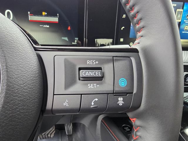 New 2026 Nissan Kicks SR w/ Cold Weather Package image 21