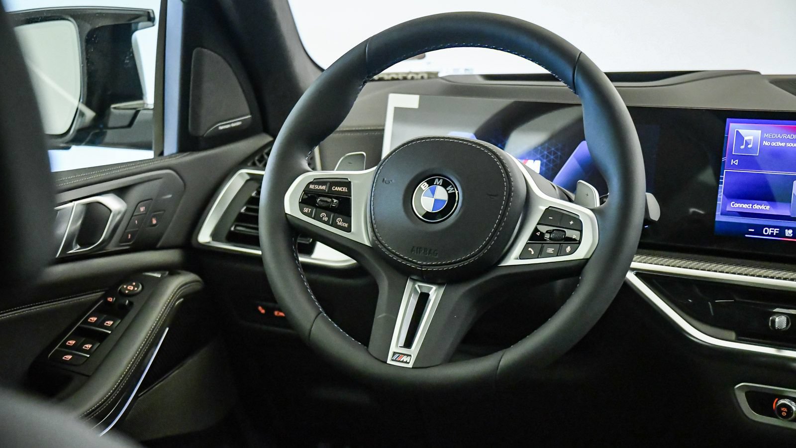 New 2026 BMW X5 M60i AWD/4WD image 15