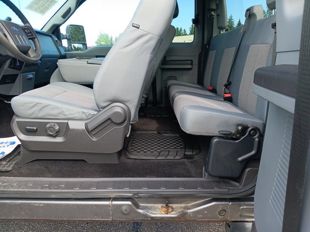 Used 2015 Ford F250 XLT w/ XLT Value Package AWD/4WD image 16