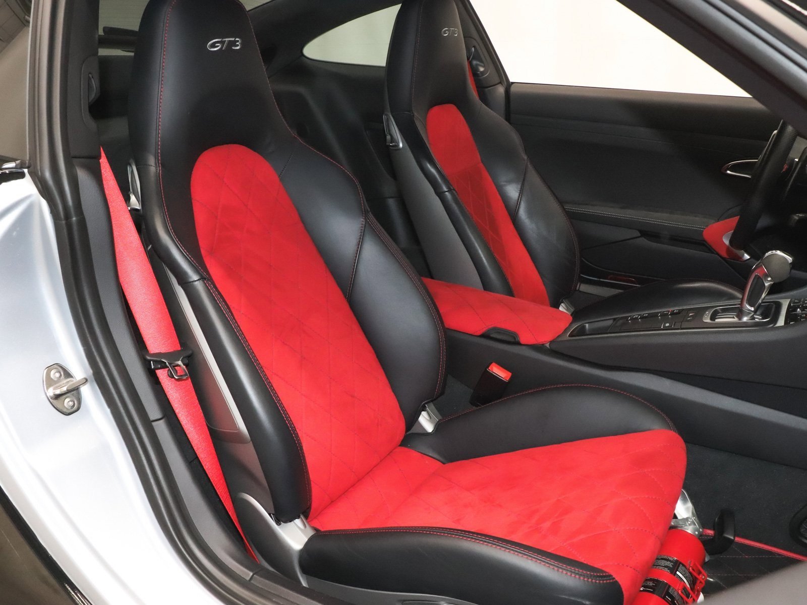 Used 2015 Porsche 911 GT3 image 20