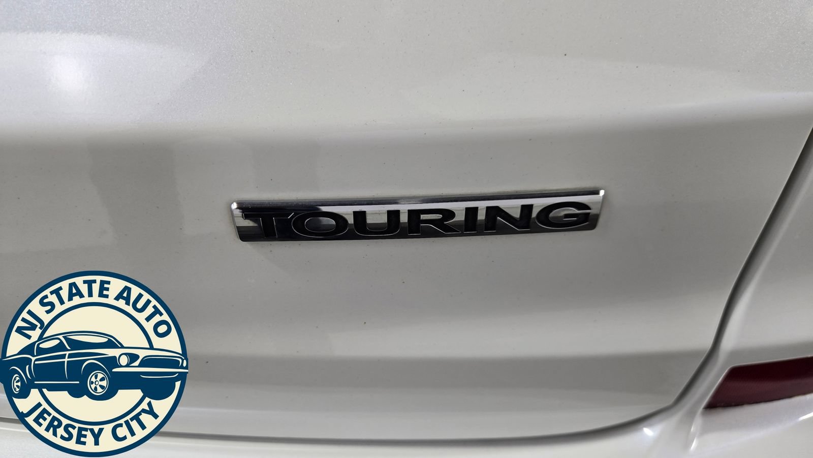 Used 2016 Honda CR-V Touring image 35