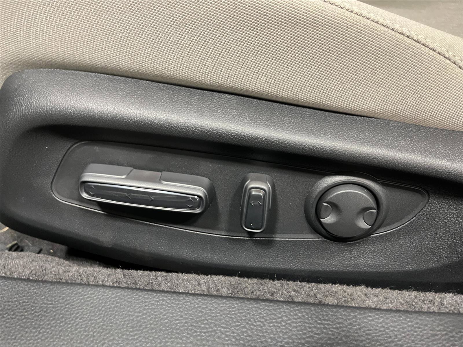 New 2025 Honda Accord SE image 13