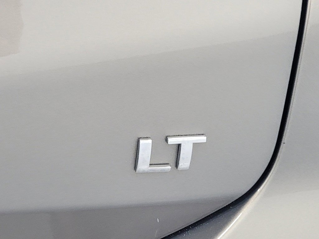 Used 2019 Chevrolet Equinox LT FWD image 10