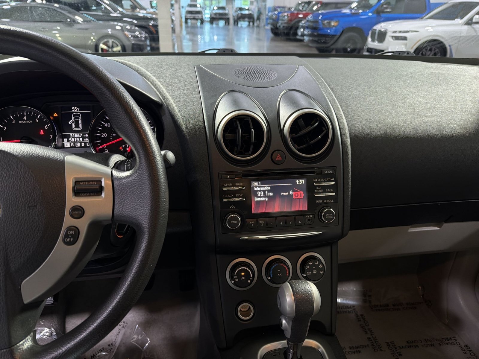 Used 2013 Nissan Rogue SV AWD/4WD image 19