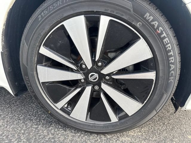 Used 2019 Nissan Altima 2.5 SV FWD image 36