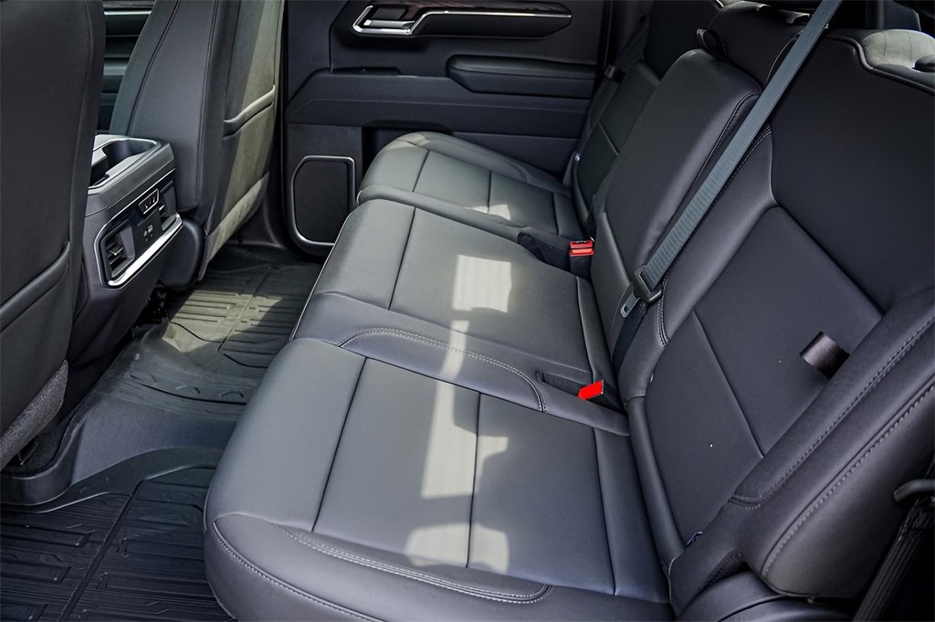New 2026 GMC Sierra 1500 SLT image 26