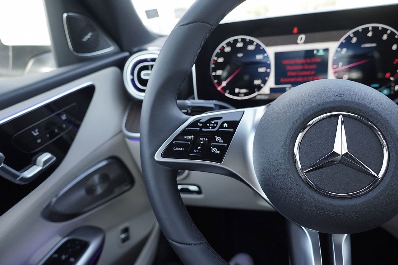 New 2025 Mercedes-Benz C 300 Sedan image 20