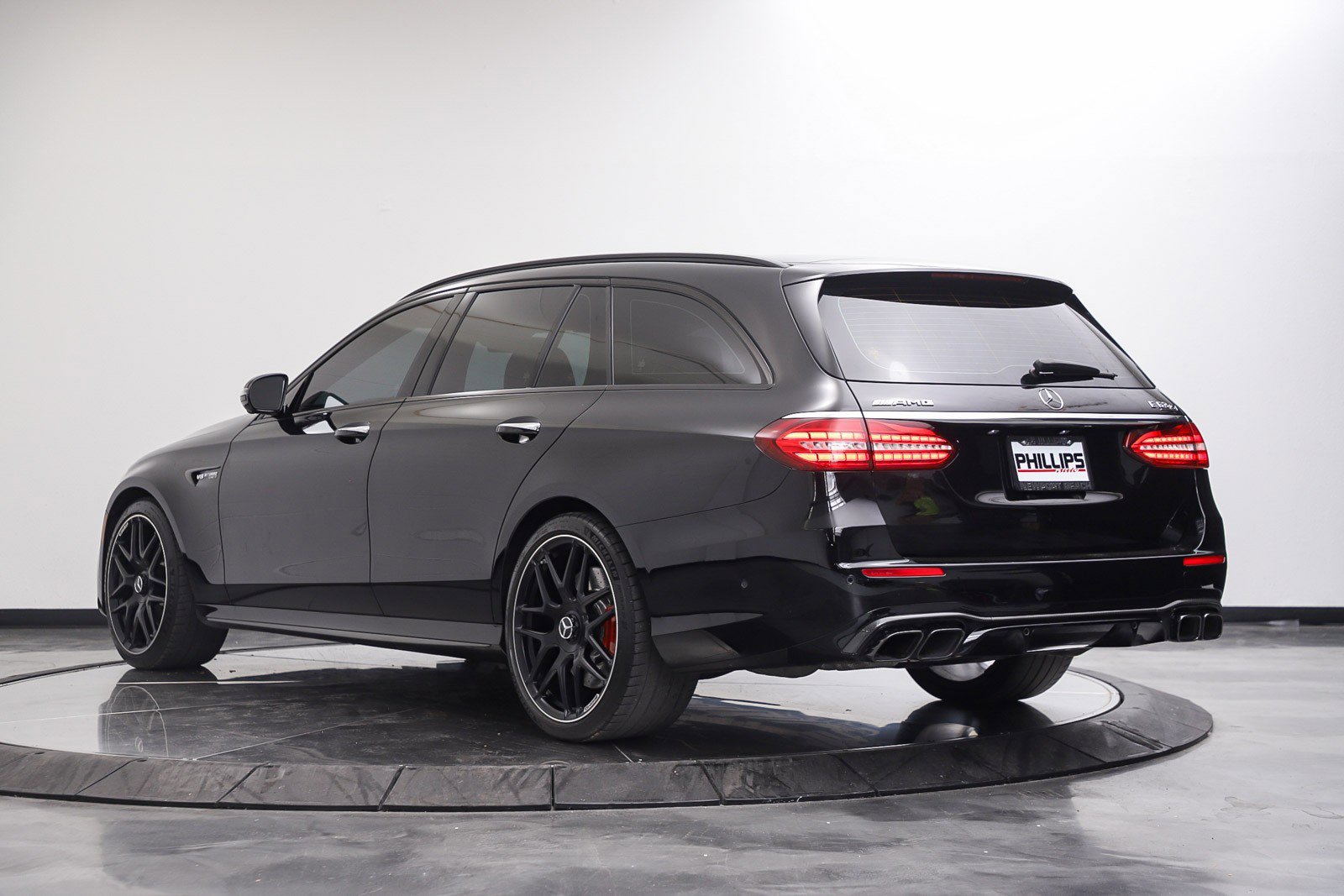 Used 2021 Mercedes-Benz E 63 AMG S image 3