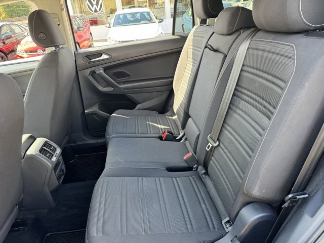 Used 2022 Volkswagen Tiguan S image 11