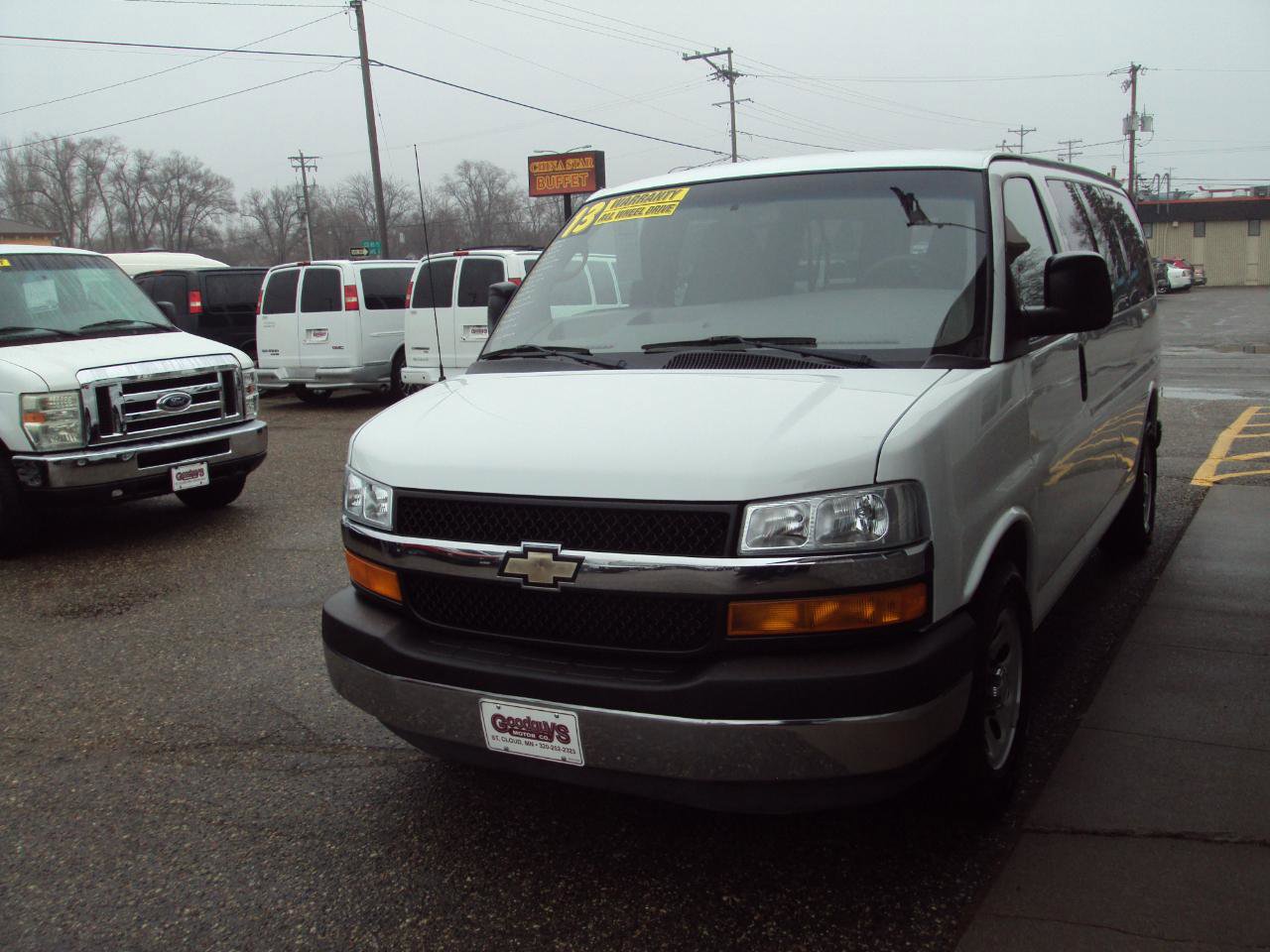 Used 2013 Chevrolet Express 1500 LT w/ LT Preferred Equipment Group AWD/4WD image 4