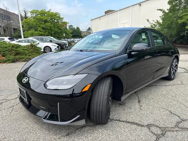 Used 2023 Hyundai Ioniq 6 SEL w/ Cargo Package AWD/4WD image 3